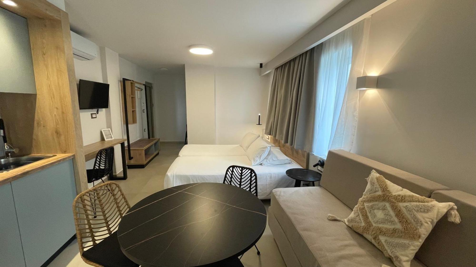 Alexia Beach Hotel Agia Marina Exteriér fotografie