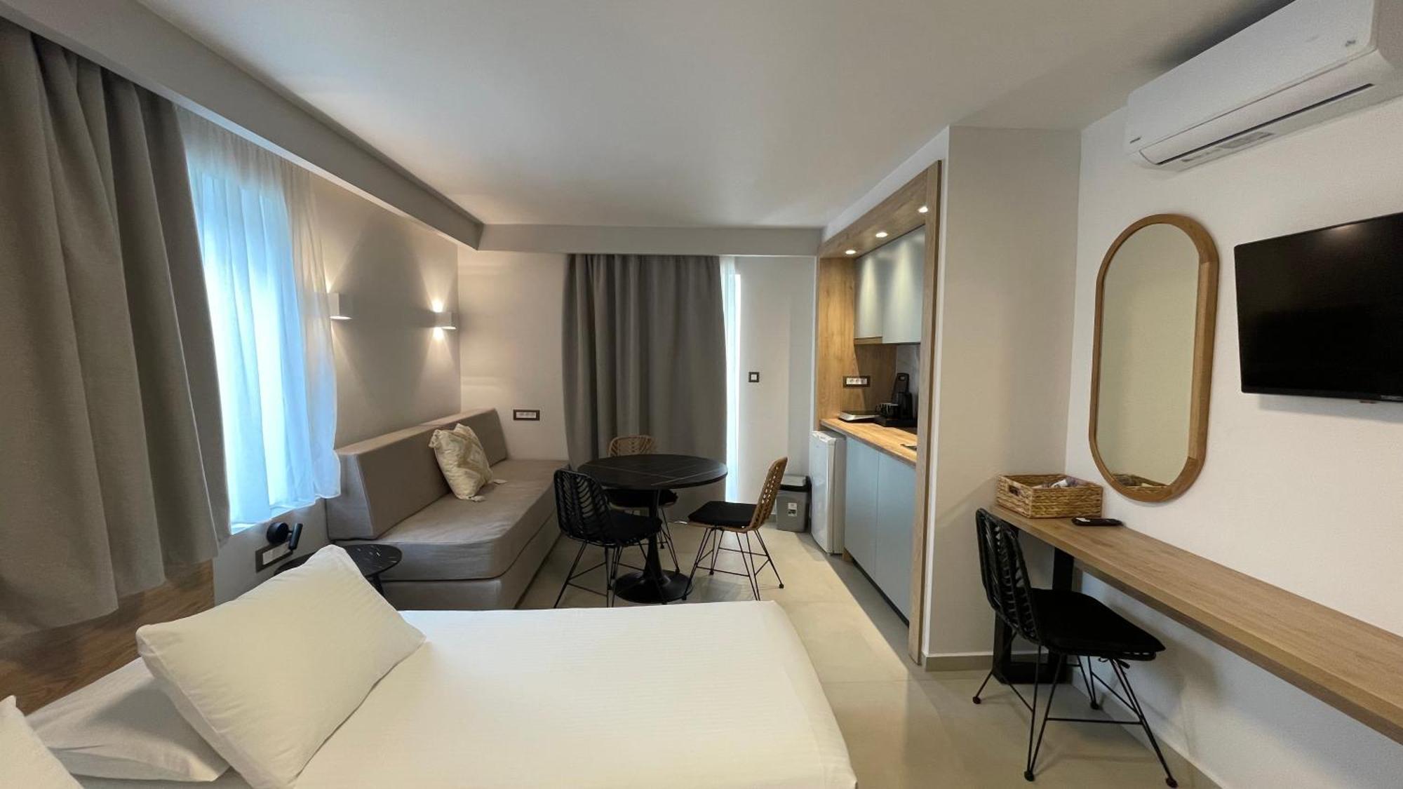 Alexia Beach Hotel Agia Marina Exteriér fotografie