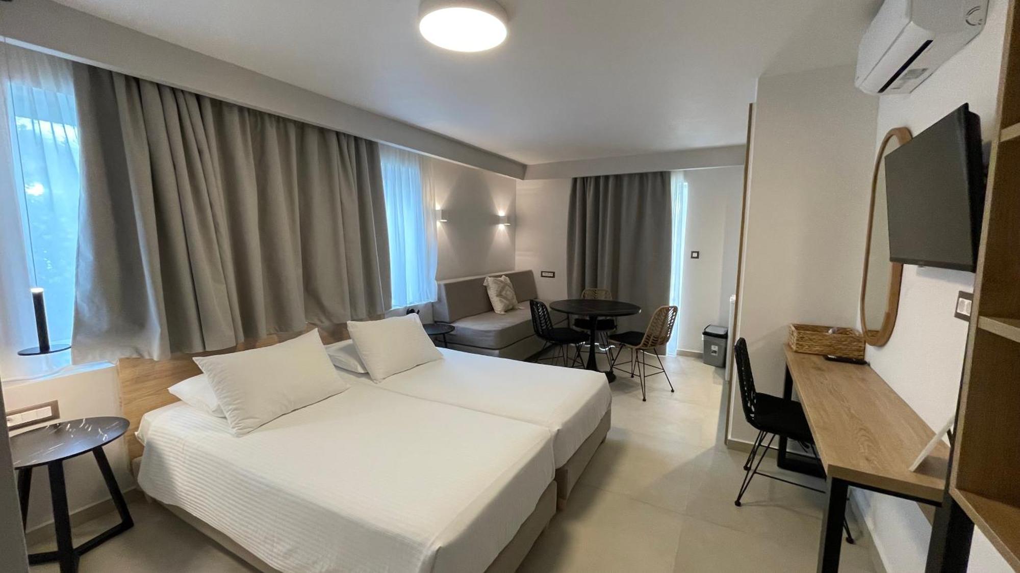 Alexia Beach Hotel Agia Marina Exteriér fotografie