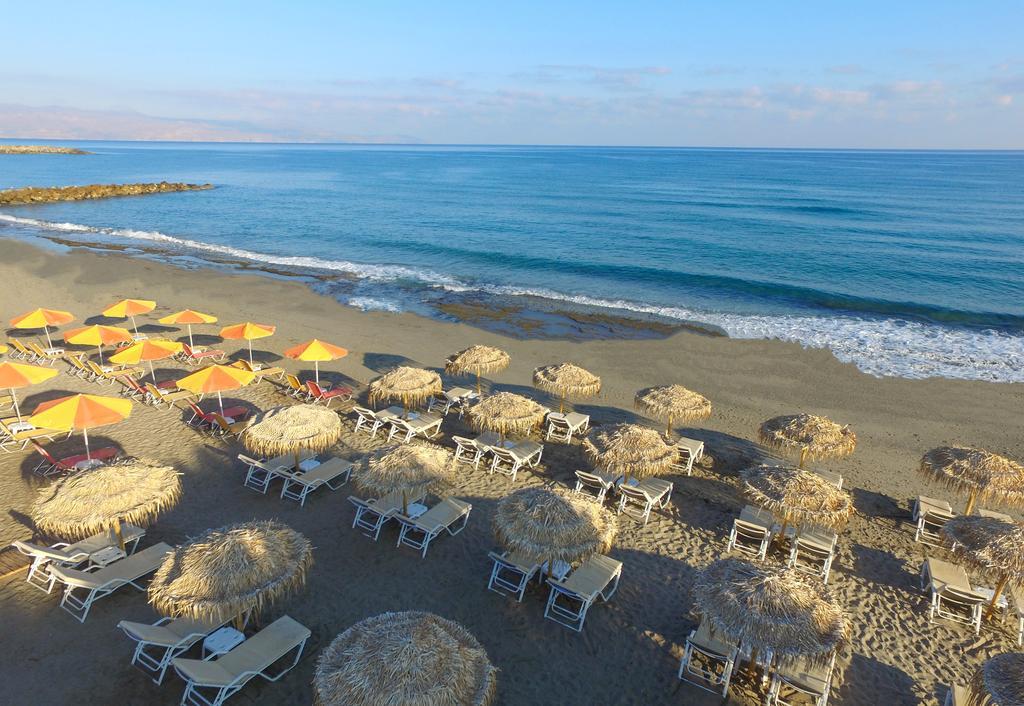 Alexia Beach Hotel Agia Marina Exteriér fotografie
