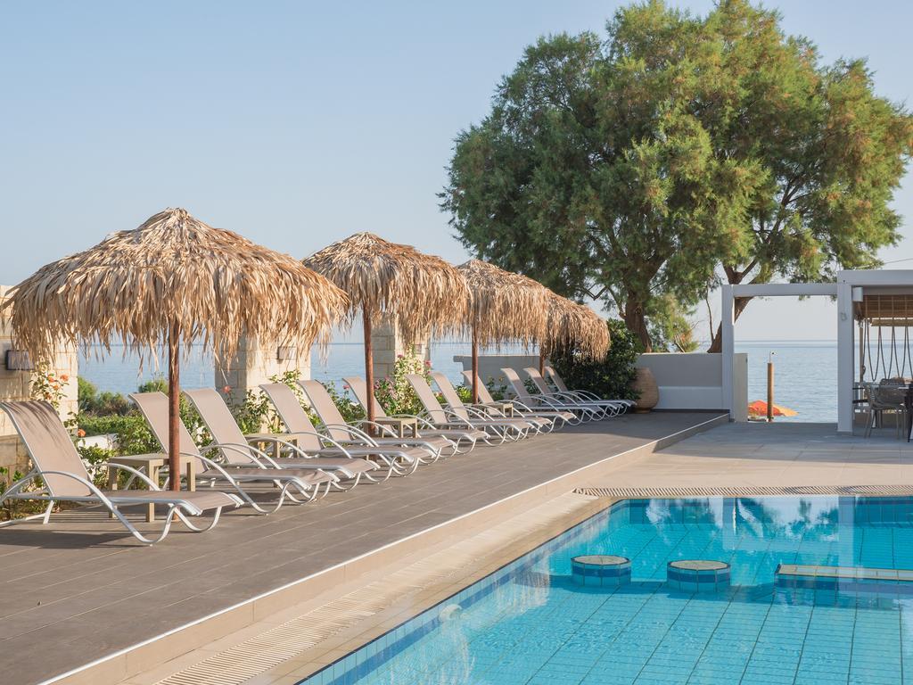 Alexia Beach Hotel Agia Marina Exteriér fotografie